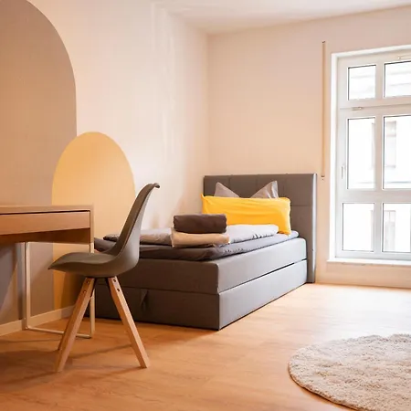 Two - Netflix, 5 Personen