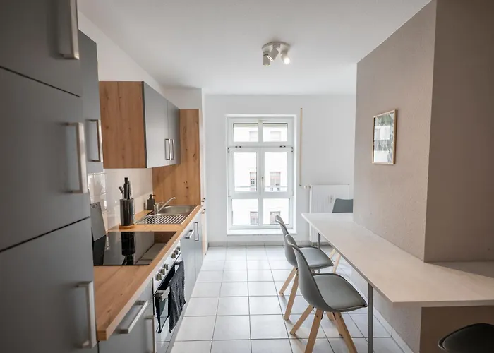 Appartement Two - Netflix, 5 Personen