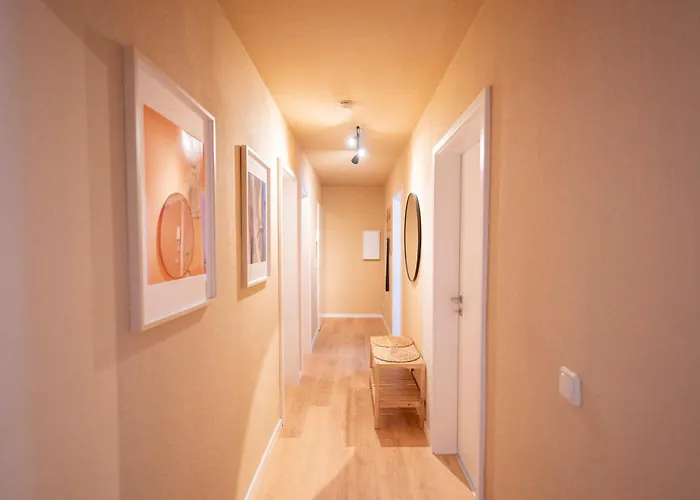 Two - Netflix, 5 Personen * Chemnitz