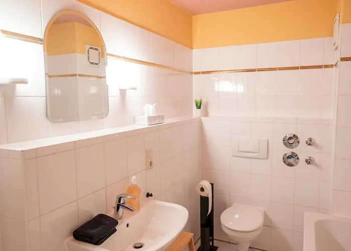 Two - Netflix, 5 Personen Appartement Chemnitz